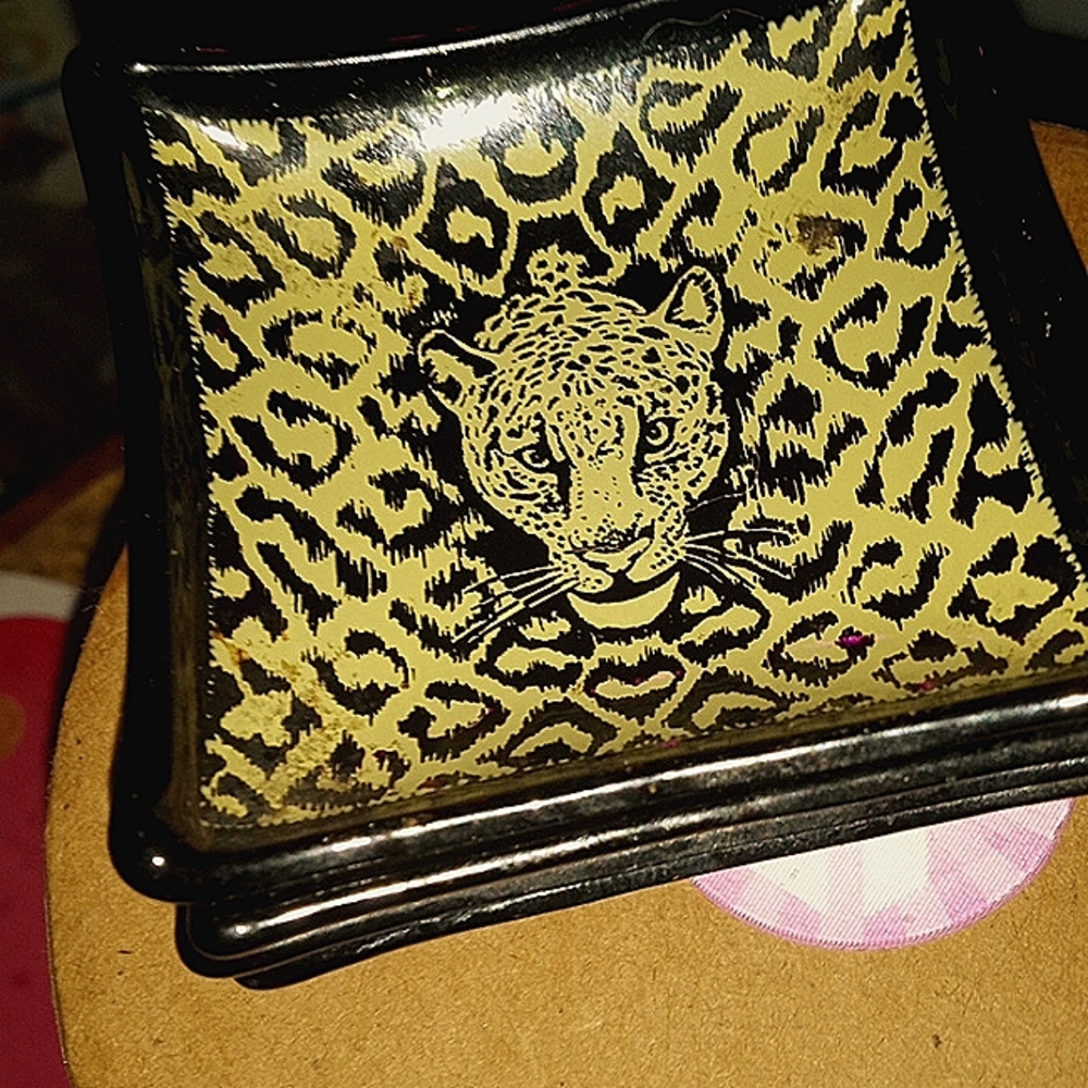 Minature leopard print ceramic plates